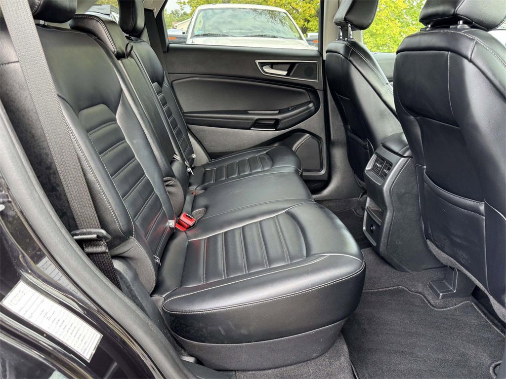 2024 Ford Edge SEL photo 11