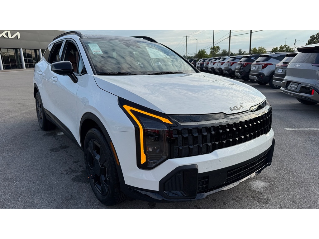 2026 Kia Sportage X-Line Hybrid's photo