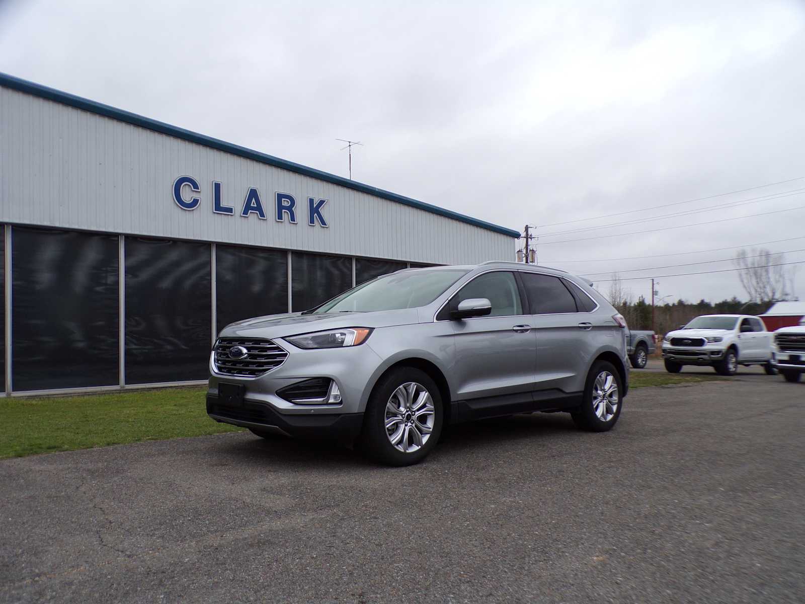 2023 Ford Edge Titanium