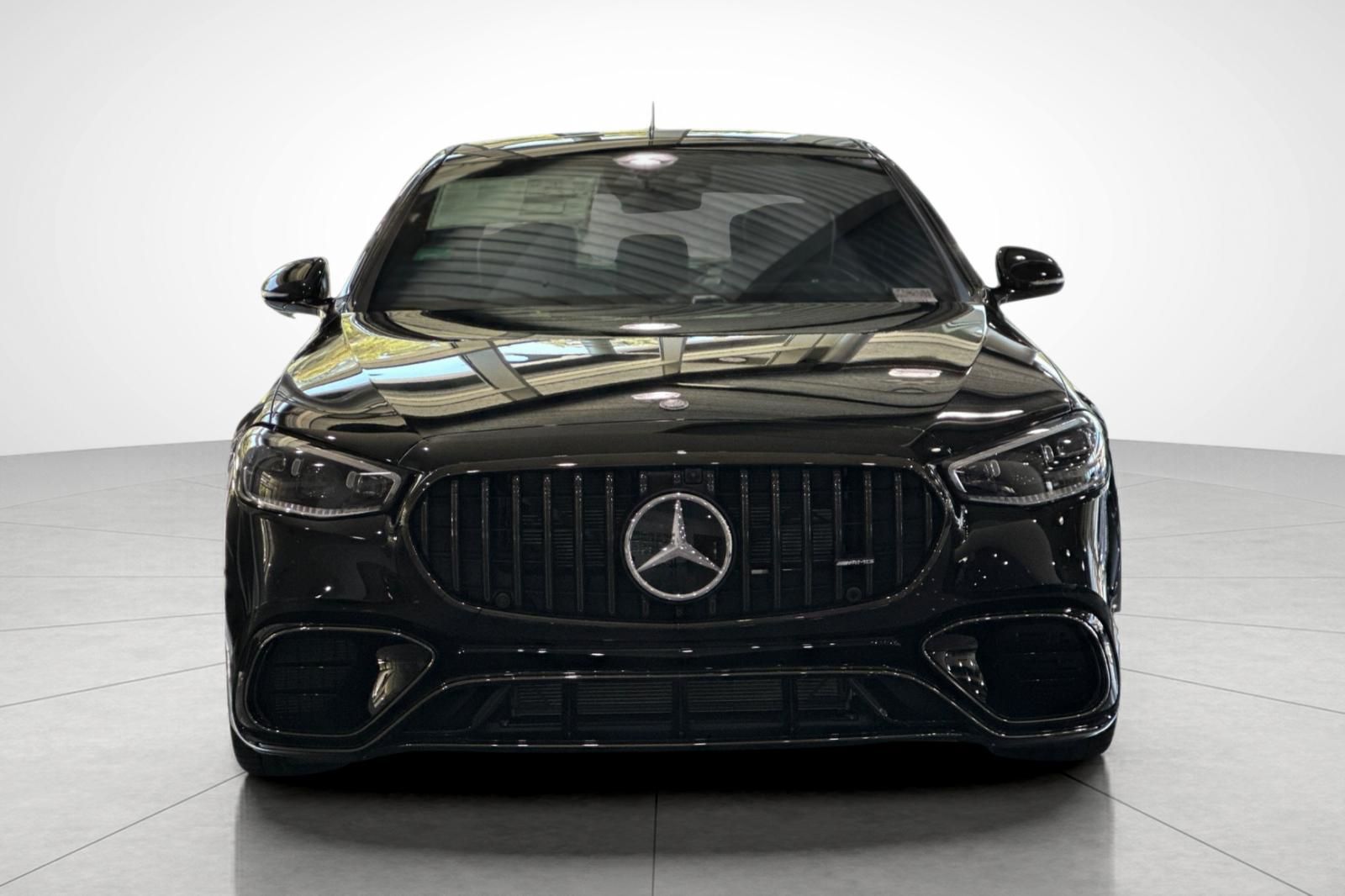 2025 Mercedes Benz S 63 e AMG 4MATIC photo 7