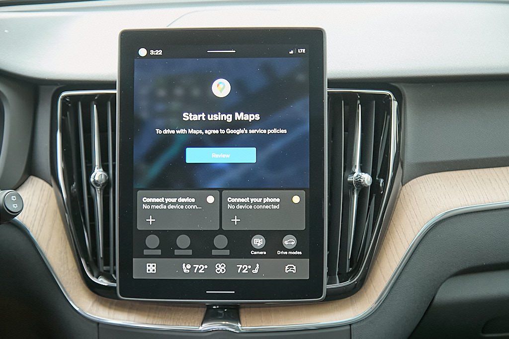 2026 VOLVO XC60 - Image 25