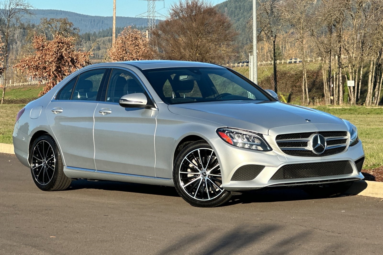 2021 Mercedes-Benz C-Class Sedan C300's photo