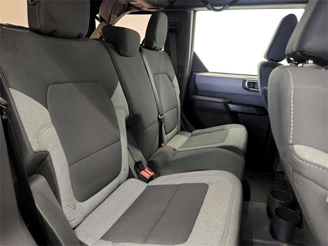 2022 Ford Bronco Base photo 31