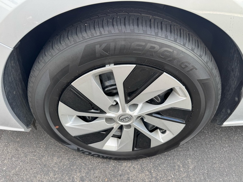 2024 Nissan Altima 2.5 S photo 2