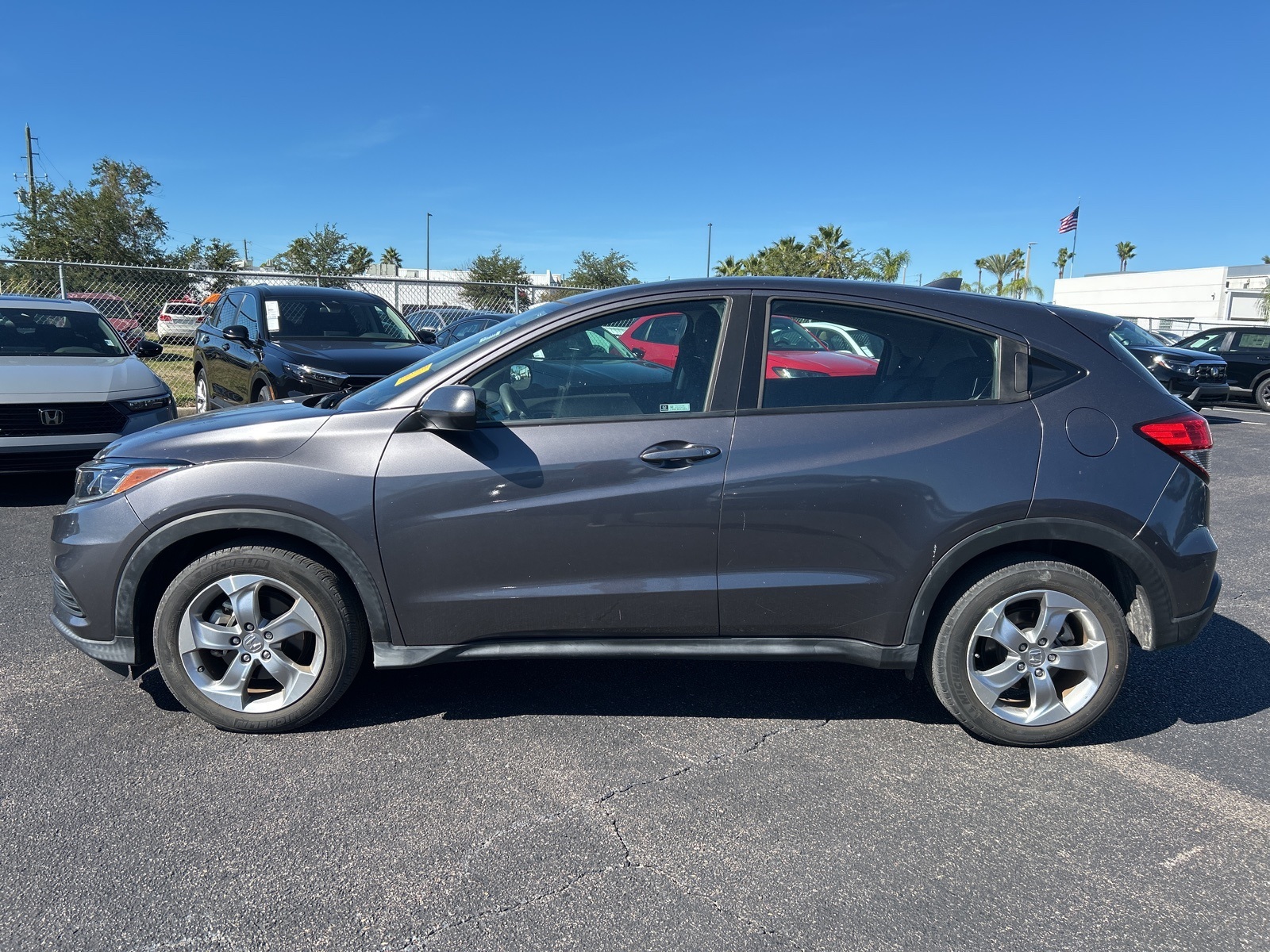 2021 Honda HR-V LX photo 4