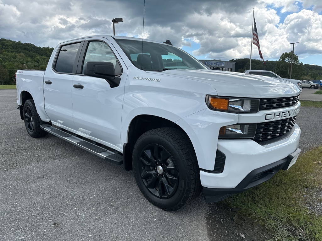 2020 Chevrolet Silverado 1500 Custom
