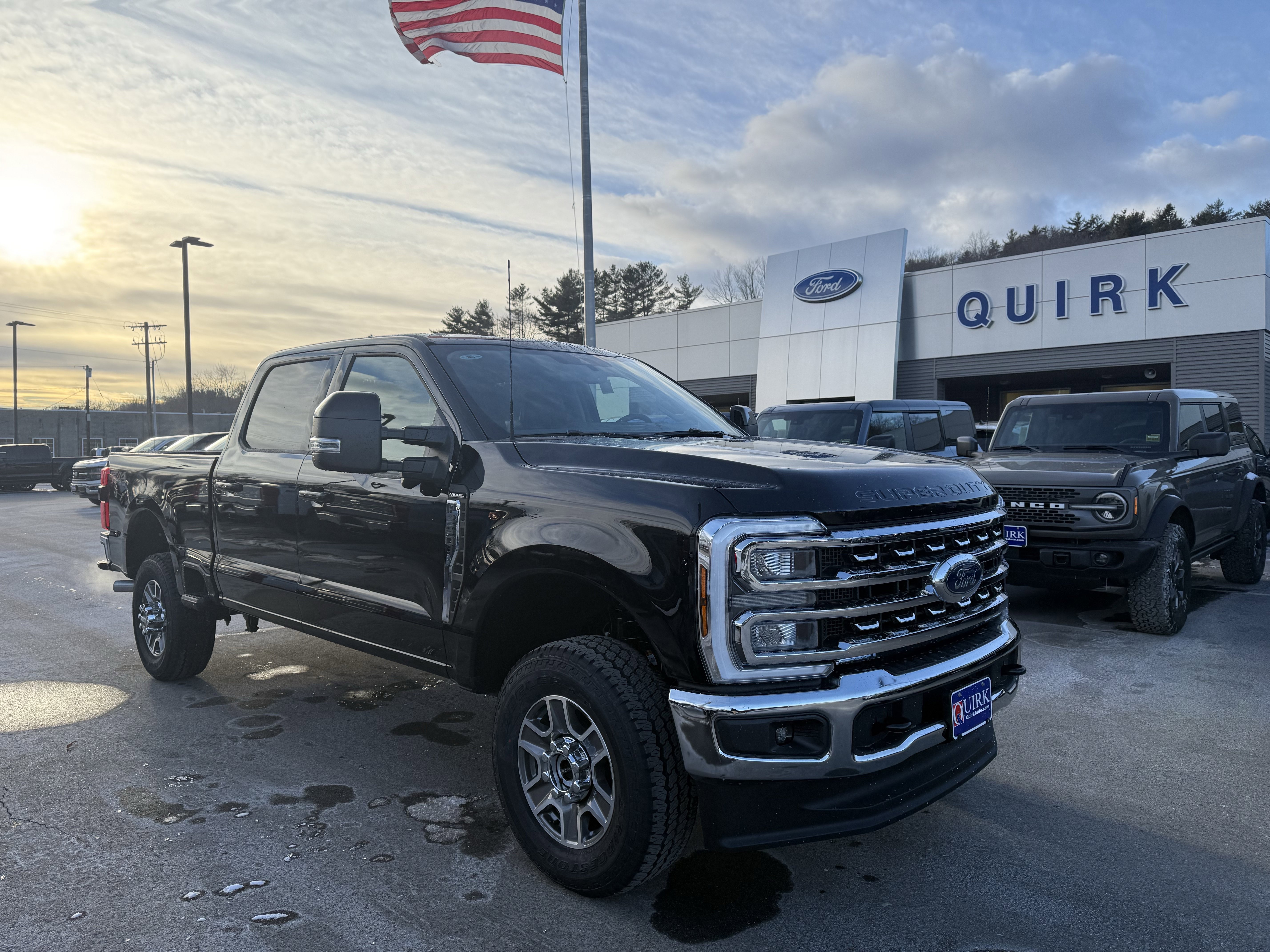 2026 Ford F-350 Super Duty Lariat's photo