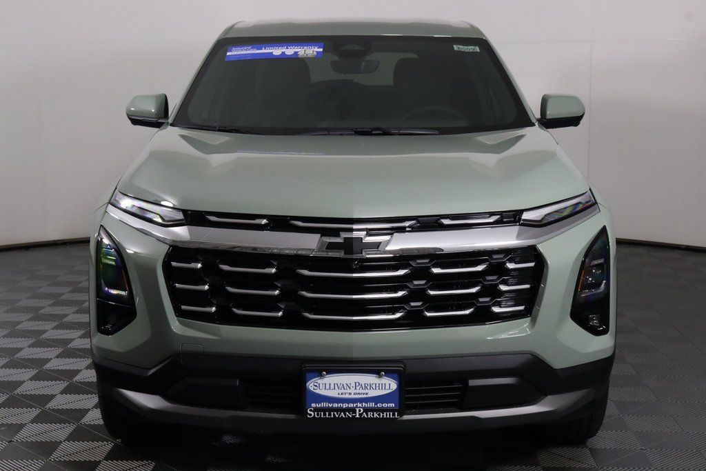 2026 Chevrolet Equinox LT photo 5
