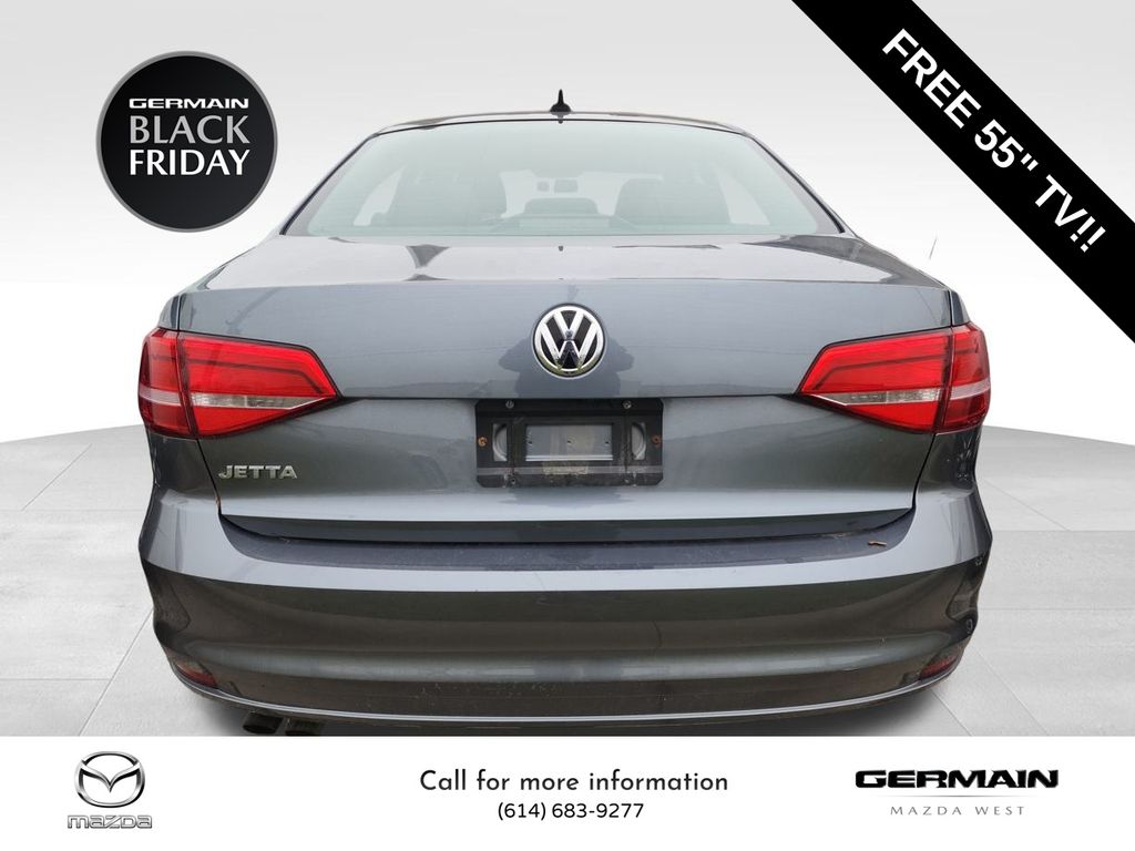 2015 Volkswagen Jetta 2.0 S photo 3