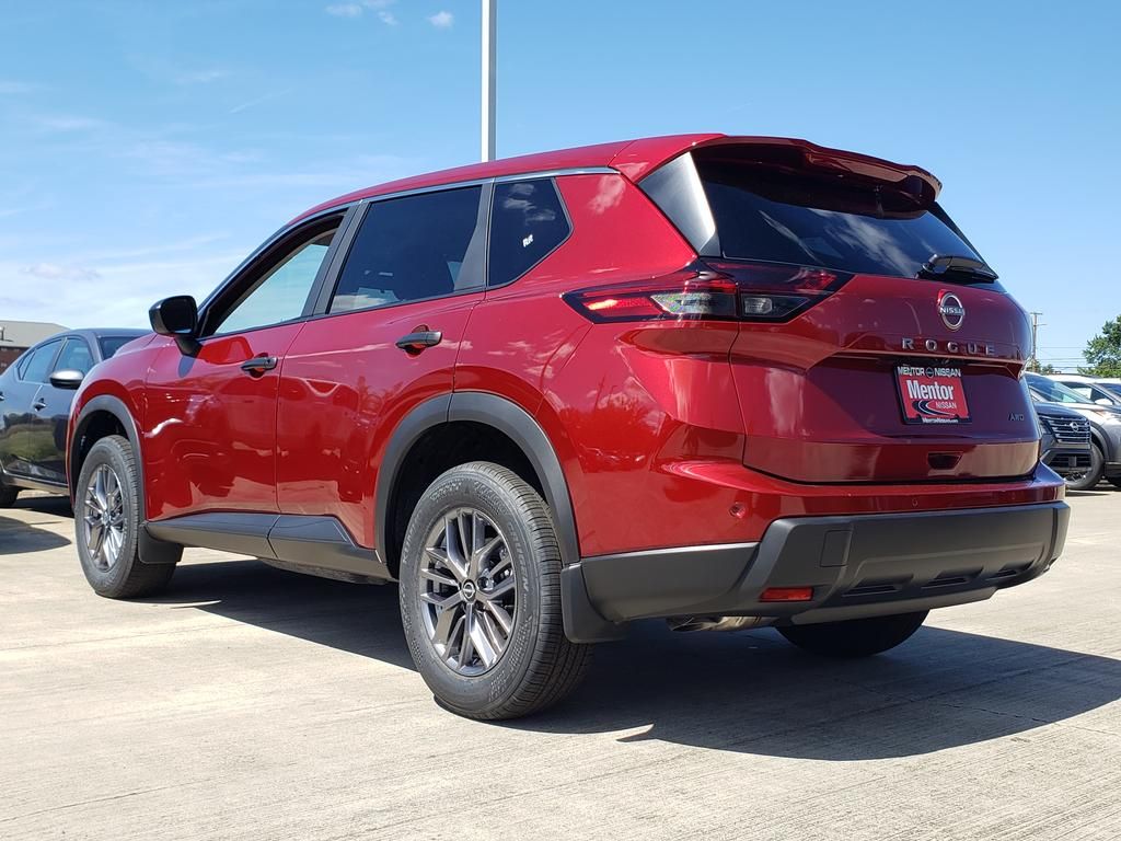 2026 Nissan Rogue S photo 4