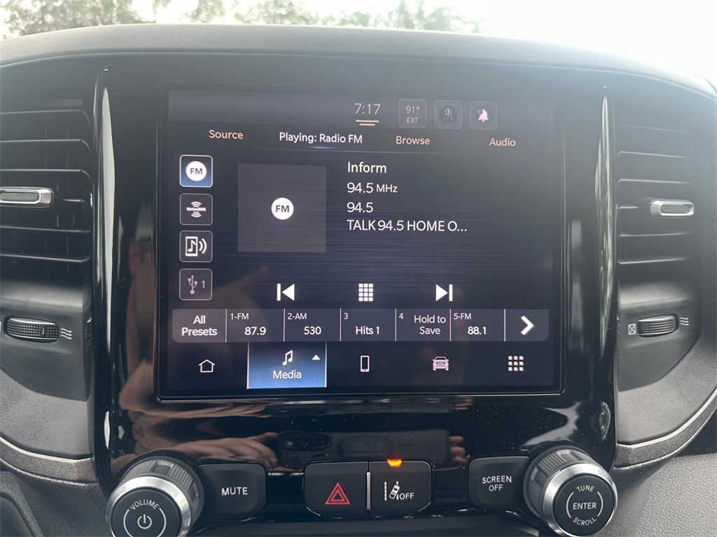 2026 Ram 1500 Warlock photo 18