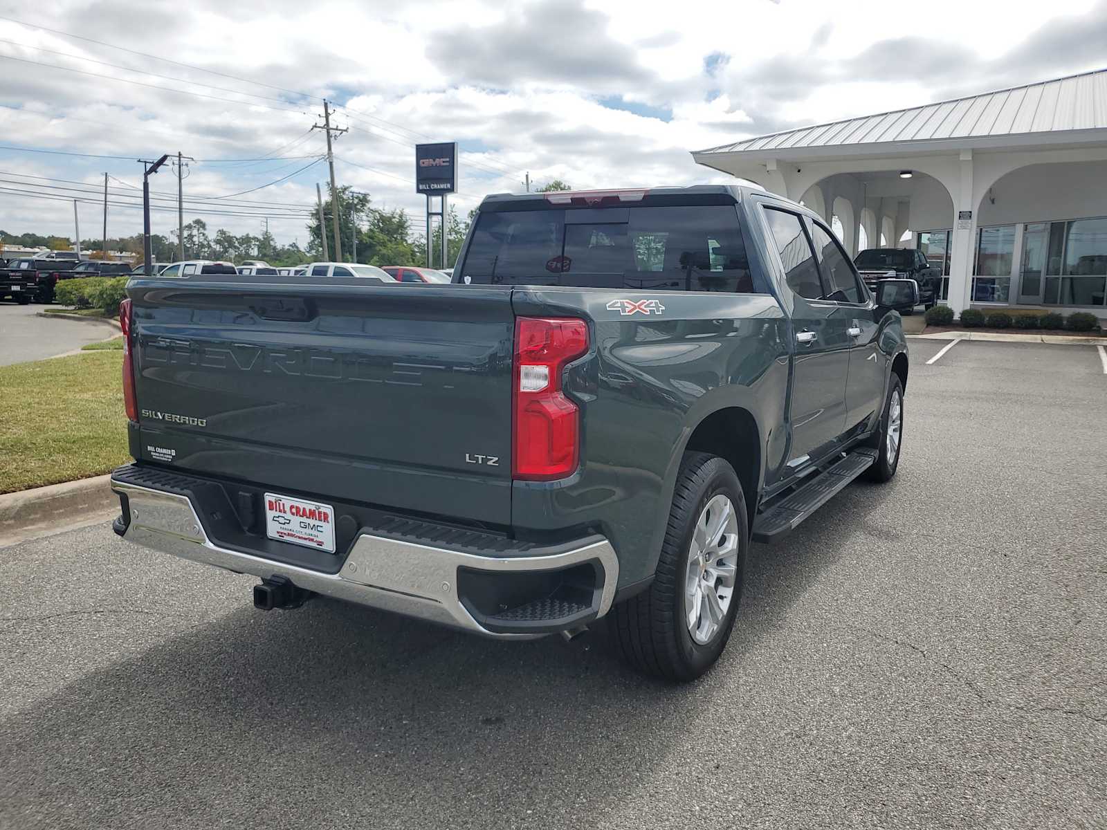 2025 Chevrolet Silverado 1500 LTZ photo 6