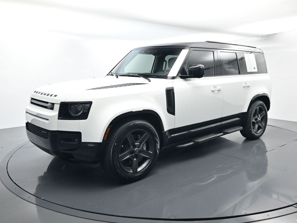 2023 Land Rover Defender X-Dynamic SE's photo