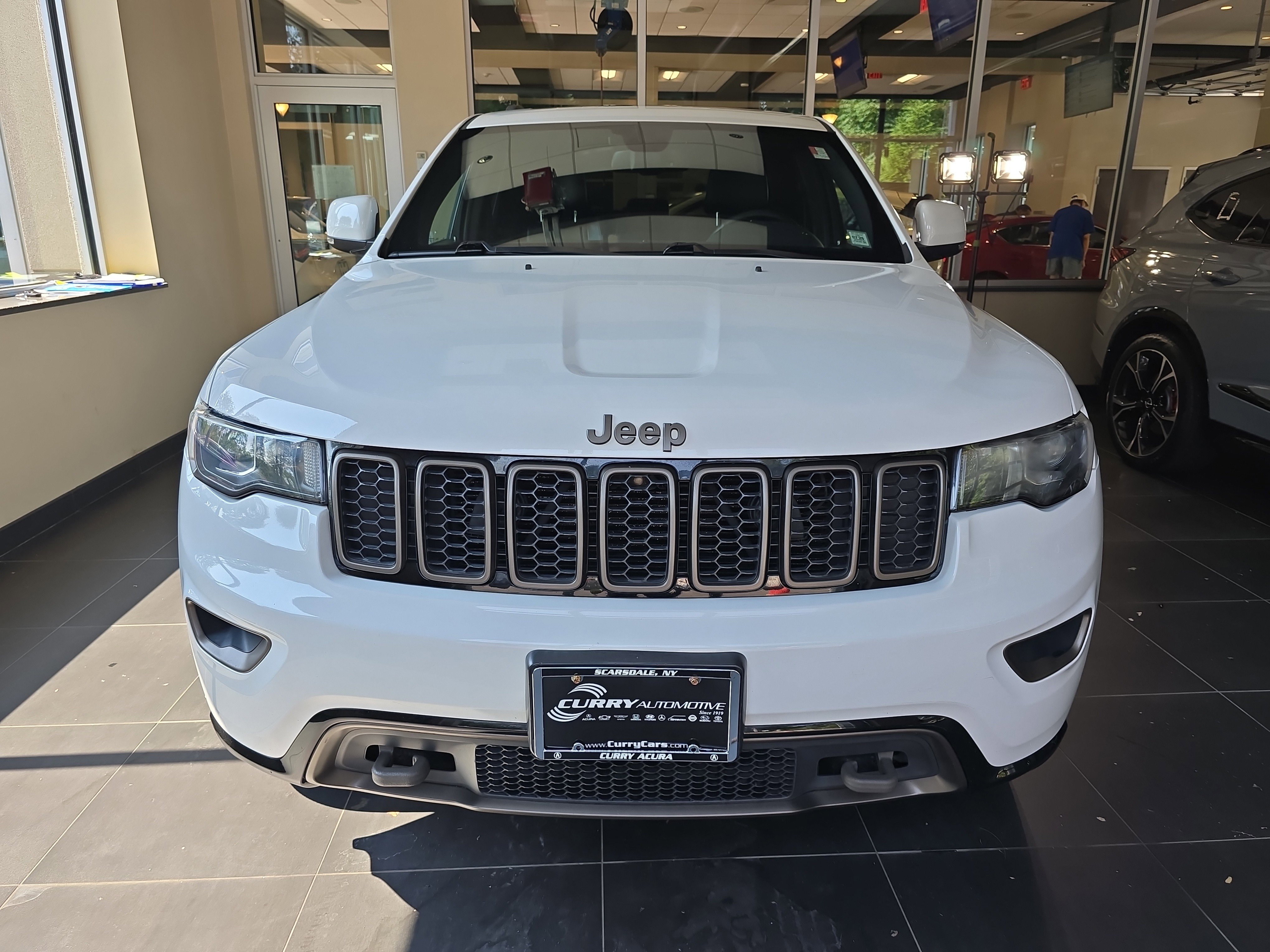 Used 2016 Jeep Grand Cherokee Limited with VIN 1C4RJFBG2GC391890 for sale in Scarsdale, NY
