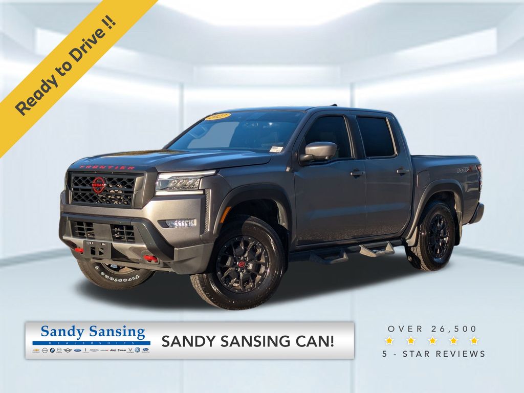 2022 Nissan Frontier PRO-X's photo
