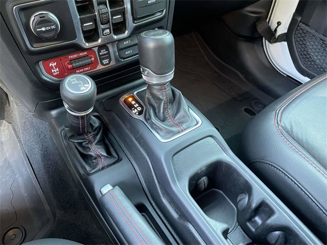 2023 Jeep Wrangler Rubicon photo 14