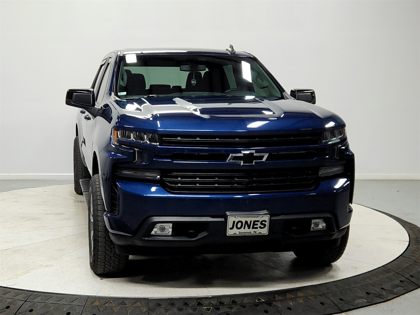 2022 Chevrolet Silverado 1500 RST photo 2