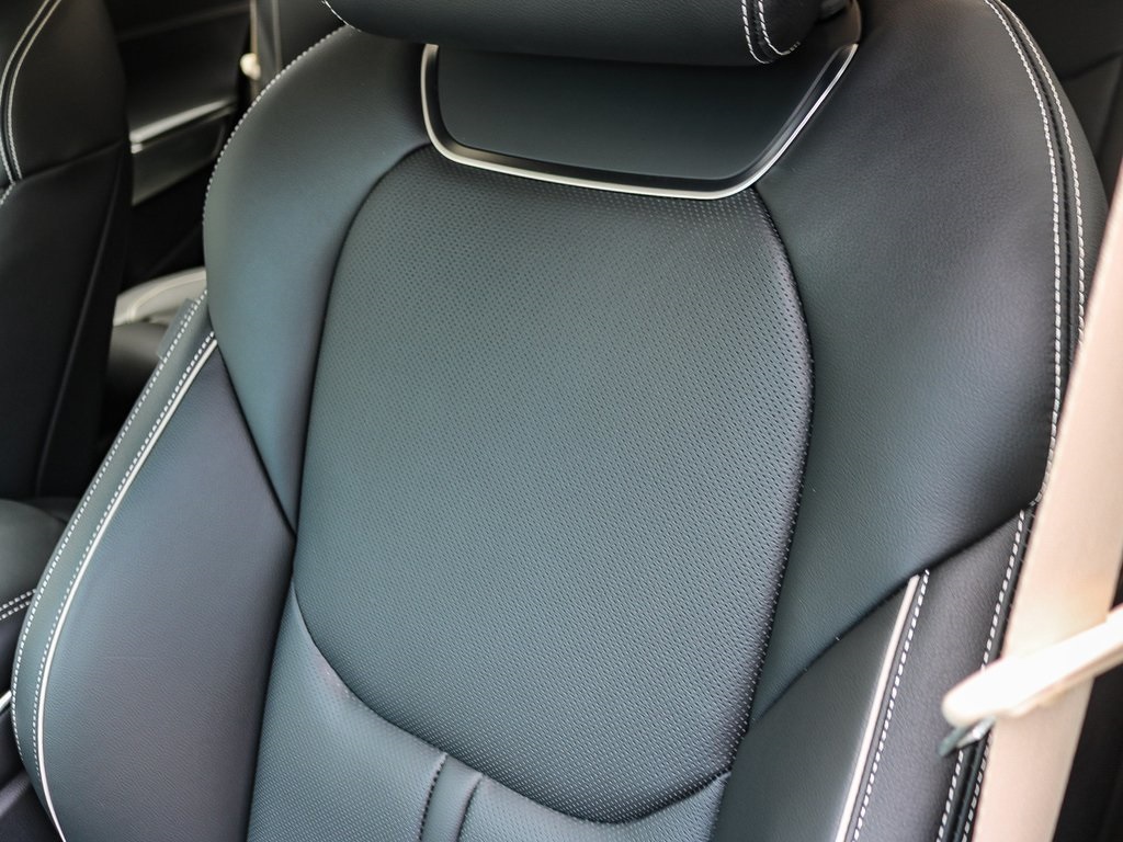 2026 Genesis Electrified GV70 photo 23
