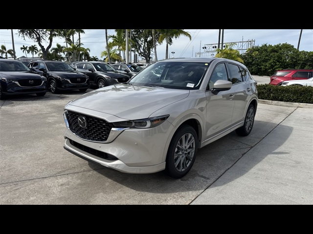 2025 Mazda CX-5 2.5 Premium Plus photo 8