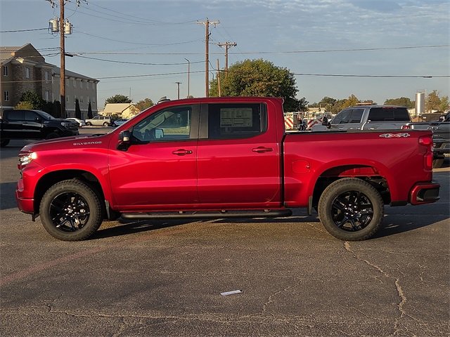 2026 Chevrolet Silverado 1500 RST photo 2