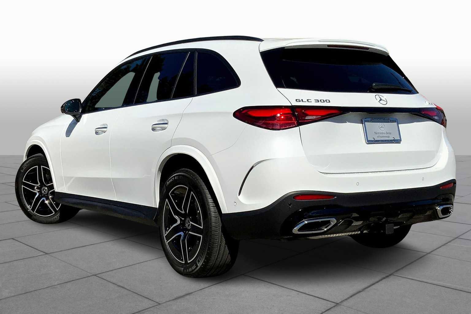 2026 Mercedes Benz GLC 300 4MATIC photo 16