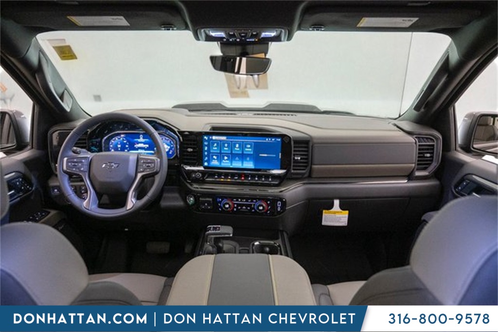 2026 Chevrolet Silverado 1500 ZR2 photo 2