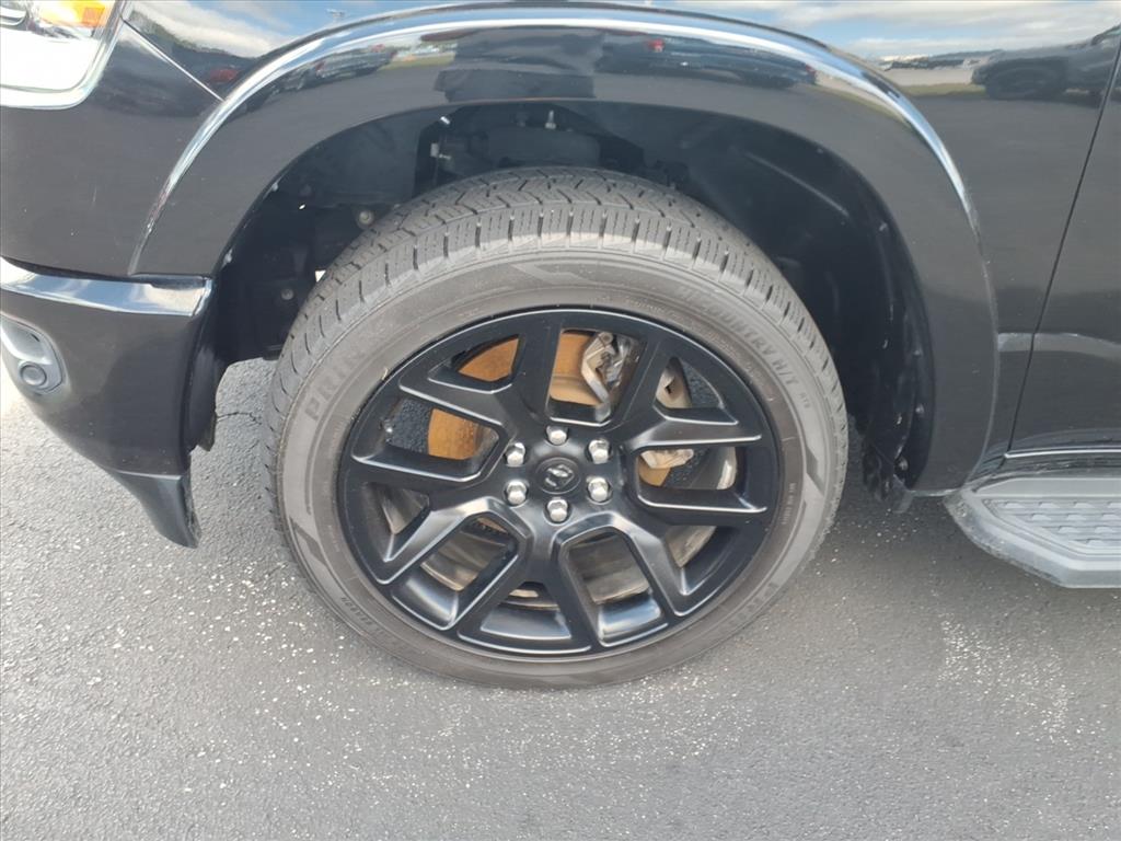 2021 Ram 1500 Laramie photo 4