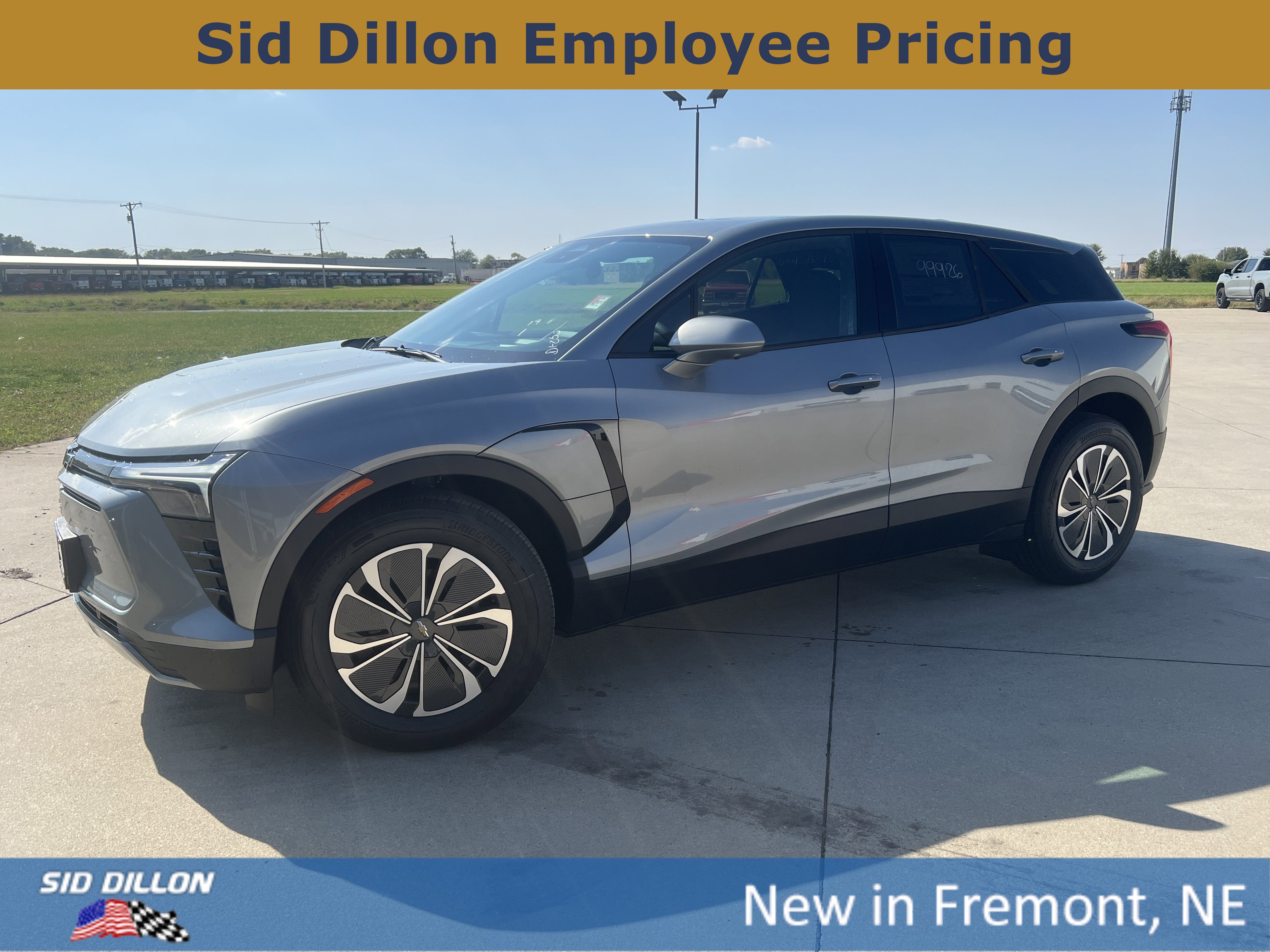 2026 Chevrolet Blazer EV LT's photo