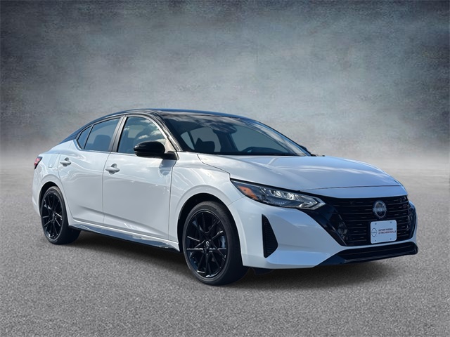 2025 Nissan Sentra SR's photo