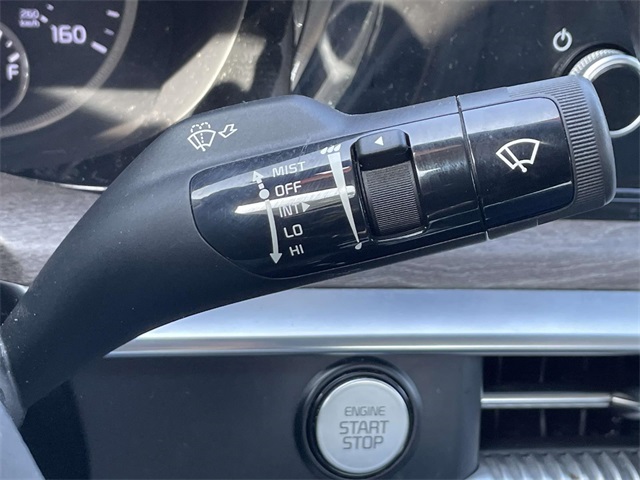 2021 Kia K5 EX photo 30