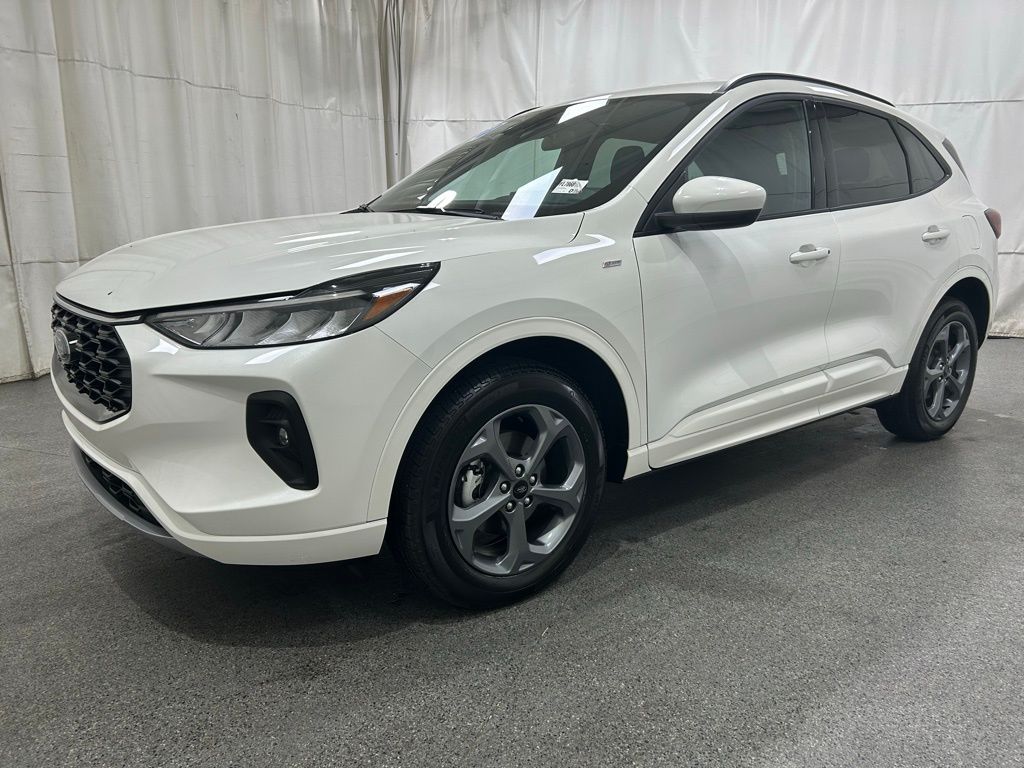 2024 Ford Escape ST-Line Select photo 3