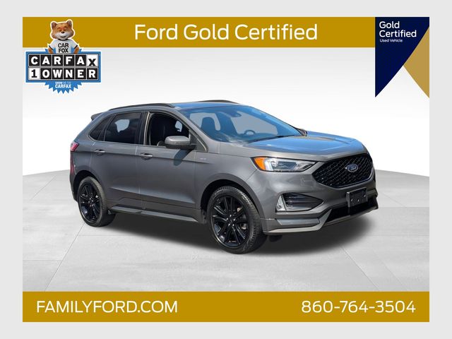 2022 Ford Edge ST-Line's photo