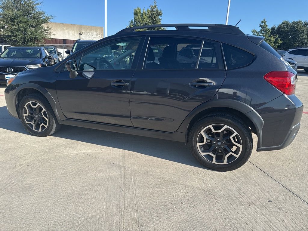 2016 Subaru Crosstrek 2.0i Premium photo 4