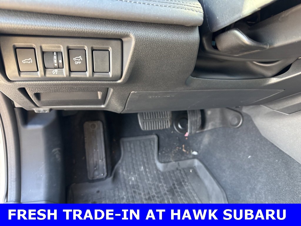 2025 SUBARU OUTBACK - Image 12