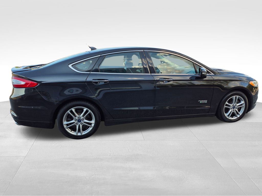 2015 Ford Fusion Energi Titanium photo 9