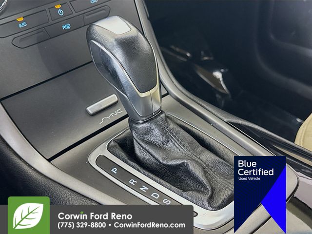 2016 Ford Edge SE photo 14
