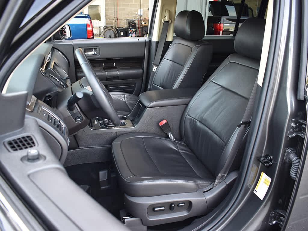 2019 Ford Flex SEL photo 5