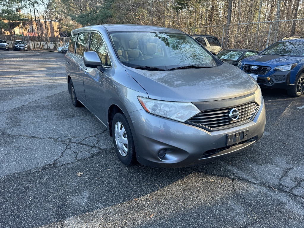 2015 Nissan Quest S's photo