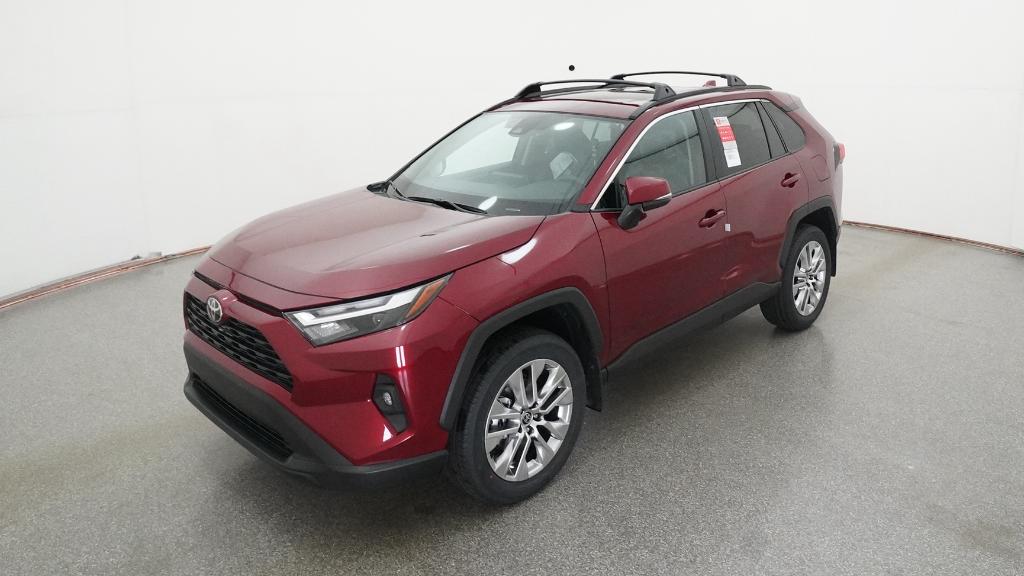 2025 Toyota RAV4 XLE Premium's photo