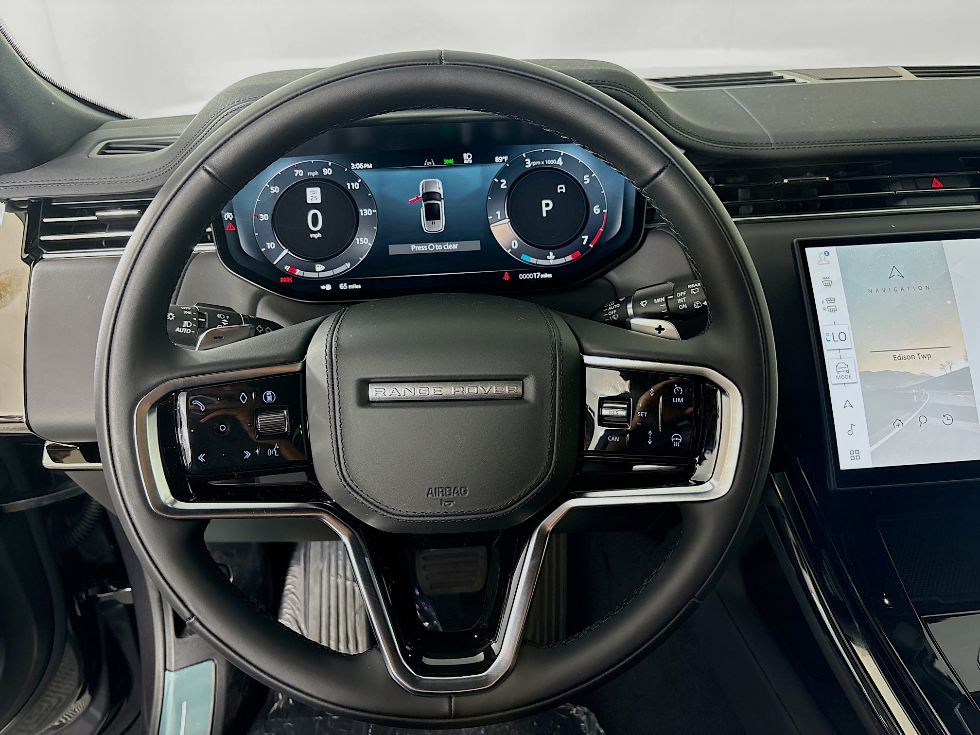 2025 Land Rover Range Rover Sport SE photo 9
