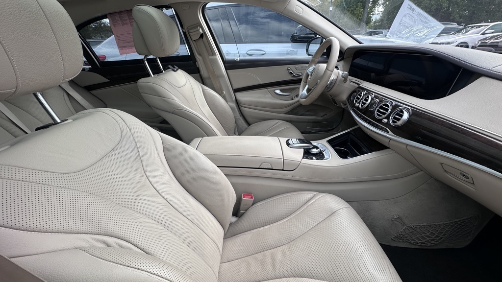 2020 Mercedes Benz S 450 photo 2