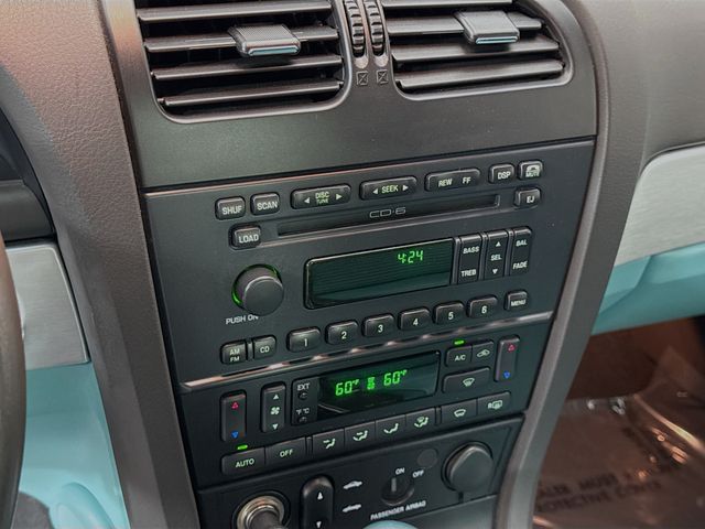 2002 Ford Thunderbird Base photo 13