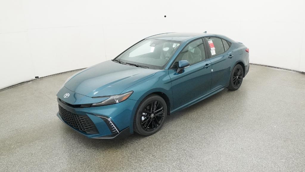 2026 Toyota Camry SE's photo