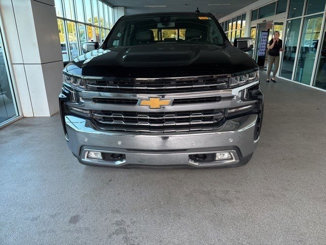 2021 Chevrolet Silverado 1500 LTZ photo 2