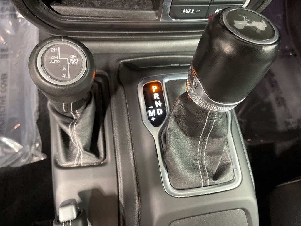 2023 Jeep Wrangler Sahara 4xe photo 14