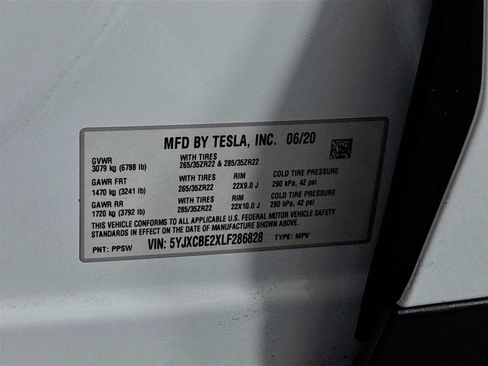 2020 Tesla Model X Long Range photo 29