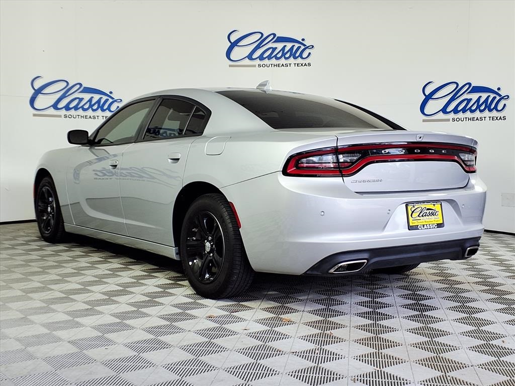 2023 Dodge Charger SXT photo 2