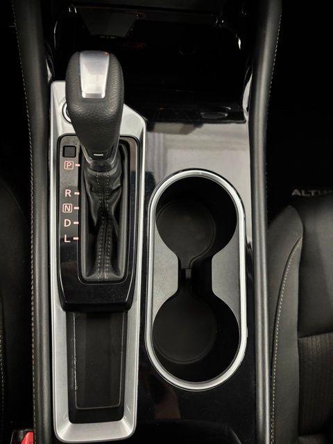 2023 Nissan Altima 2.5 SV photo 18