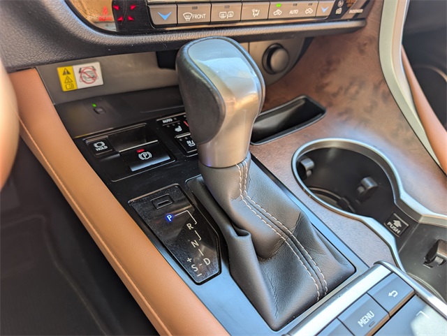 2022 Lexus RX 450hL photo 22