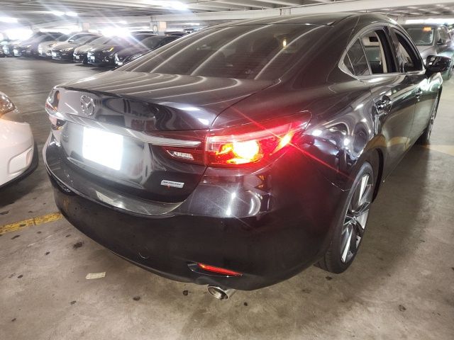 2018 Mazda Mazda6 Touring photo 2